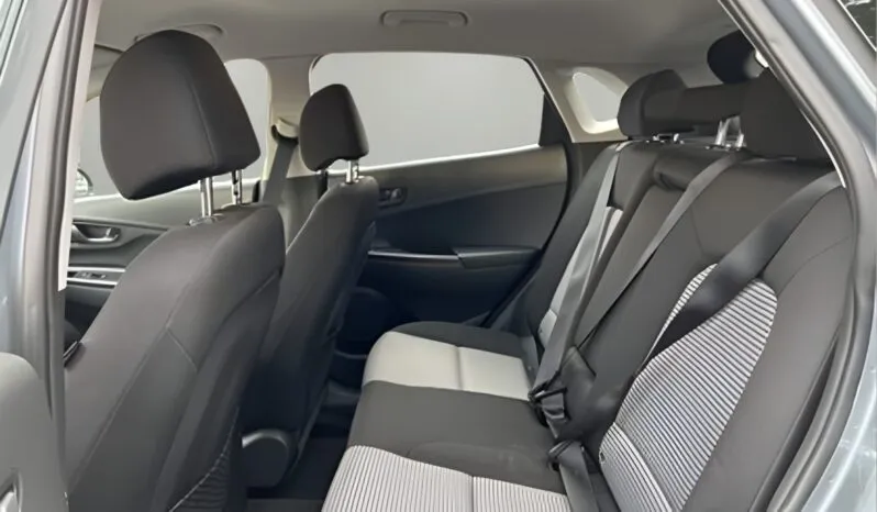 
2021 Hyundai Kona SEL full									