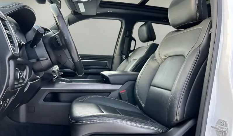 
2020 Ram 1500 Sport CrewCab full									