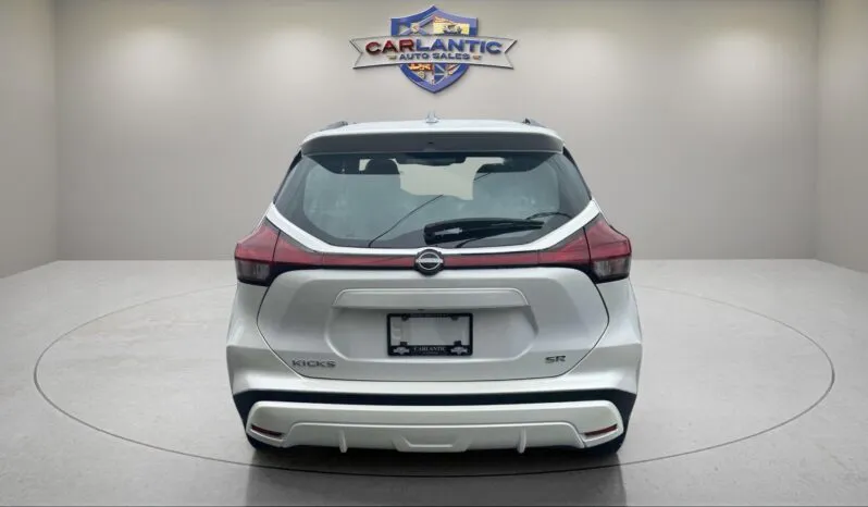 
2024 Nissan Kicks SR full									