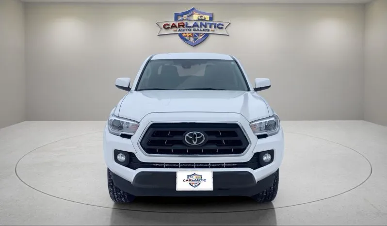 
2022 Toyota Tacoma SR5 3.5L V6 full									
