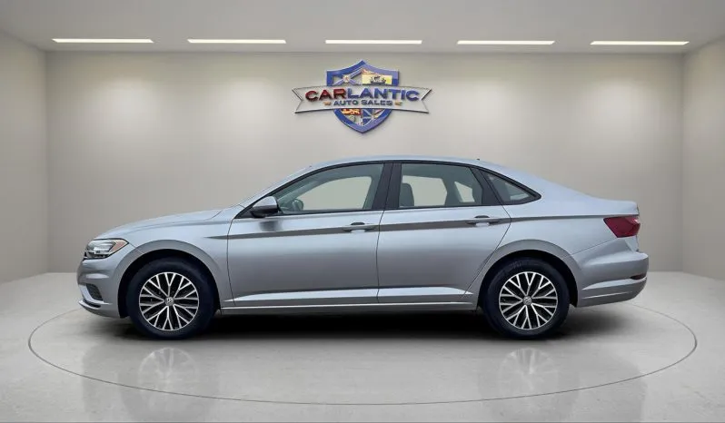 
2021 Volkswagen Jetta Highline full									
