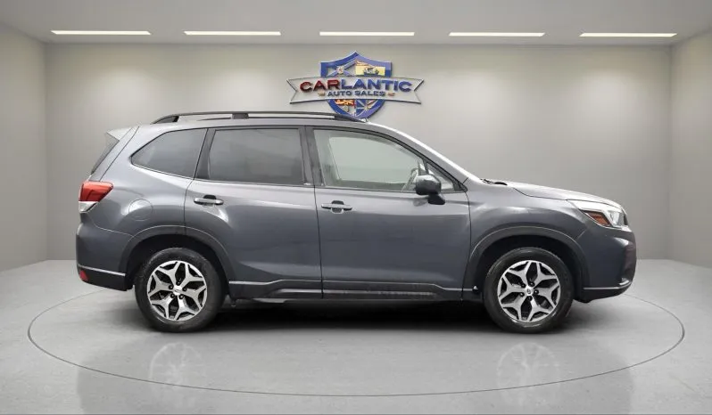 
2020 Subaru Forester Touring full									