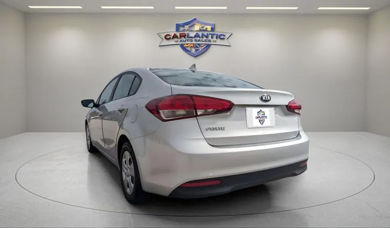 
2018 Kia Forte LX Plus full									
