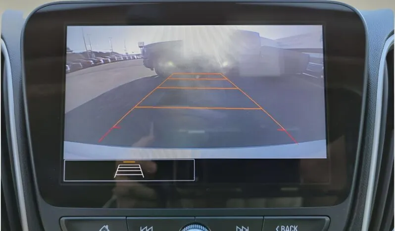 
2022 Chevrolet Malibu LT full									