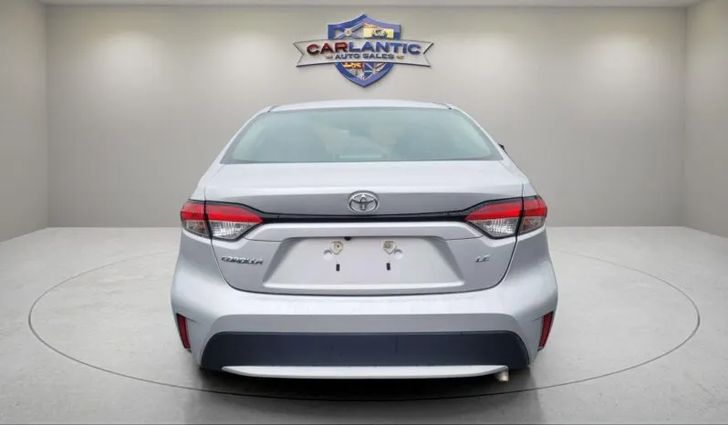 
2022 Toyota Corolla LE full									