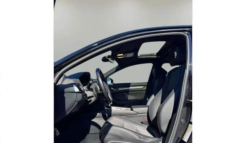 
2020 Honda Accord LX CVT full									