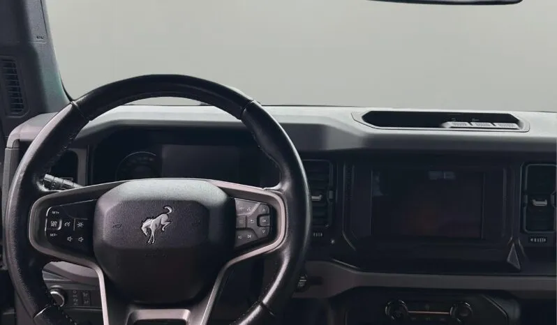 
2022 Ford Bronco full									