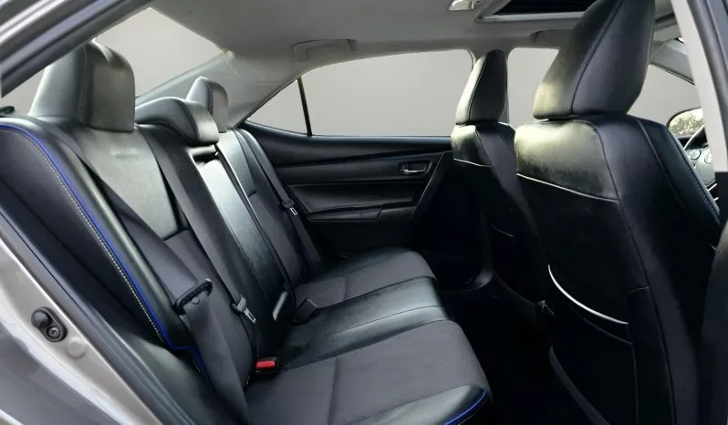 
2018 Toyota Corolla SE Plus full									
