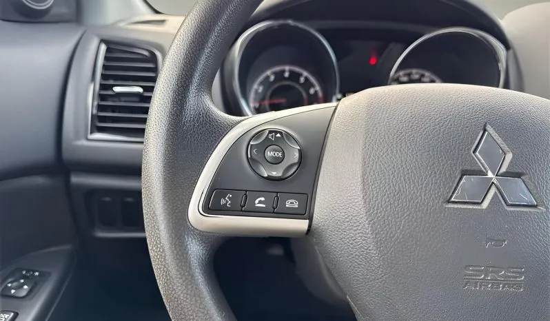 
2021 Mitsubishi RVR ES full									