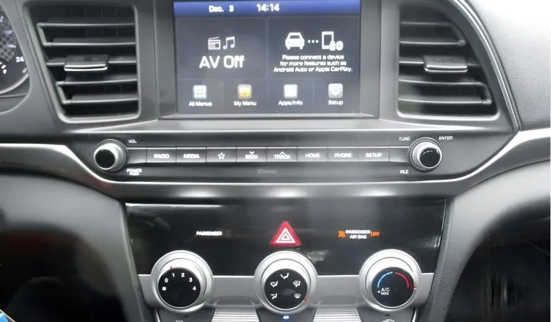 
2020 Hyundai Elantra Preferred full									