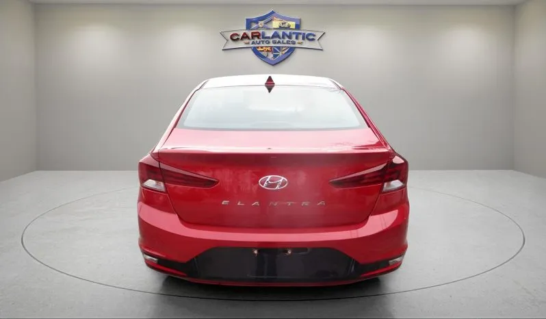 
2020 Hyundai Elantra Preferred full									