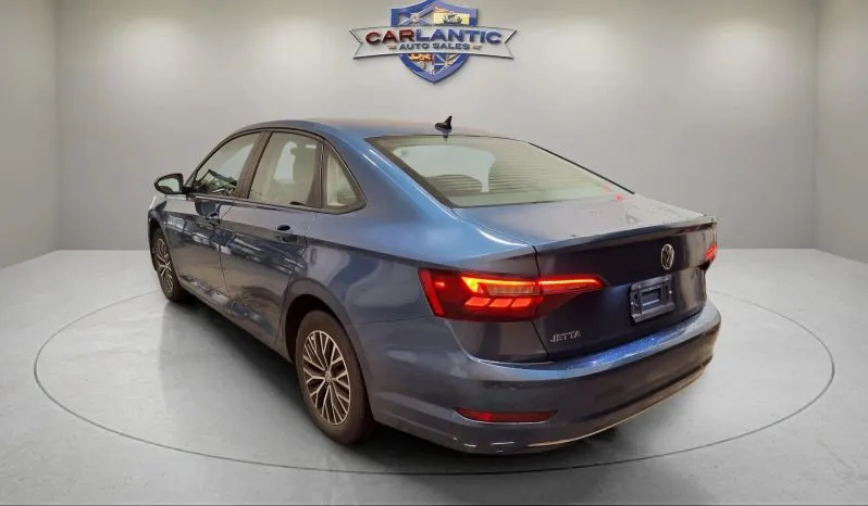 
2021 Volkswagen Jetta Highline full									