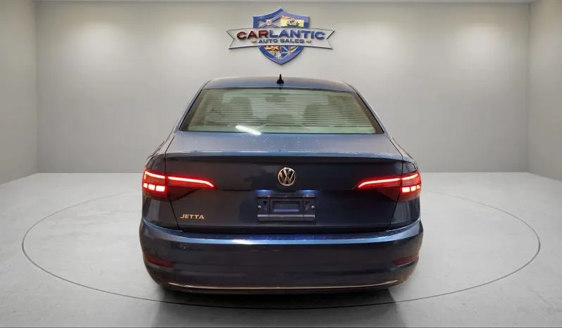 
2021 Volkswagen Jetta Highline full									