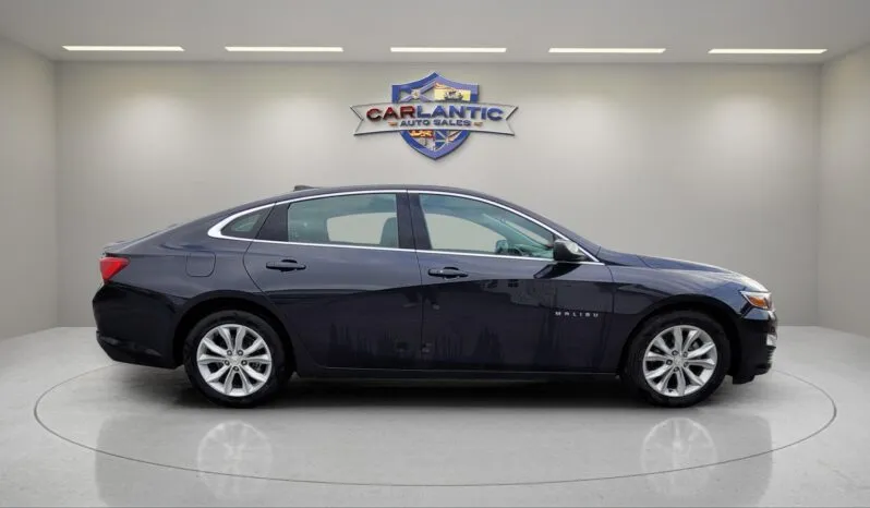 
2023 Chevrolet Malibu LT full									