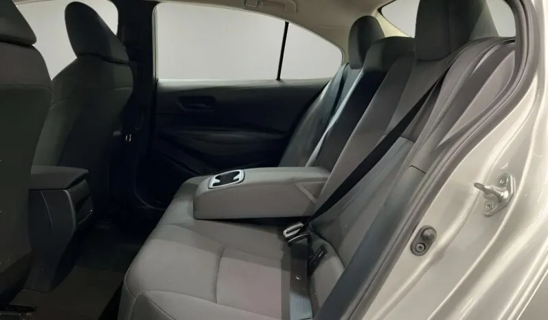 
2022 Toyota Corolla LE full									