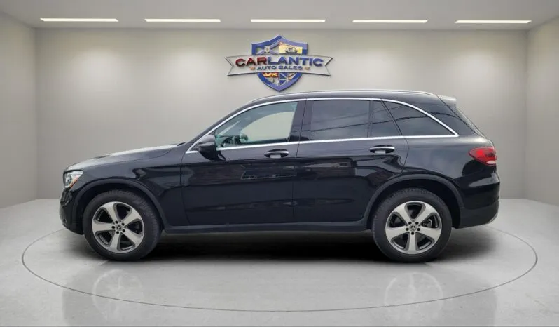 
2022 Mercedes-Benz GLC-Class GLC300 4MATIC full									