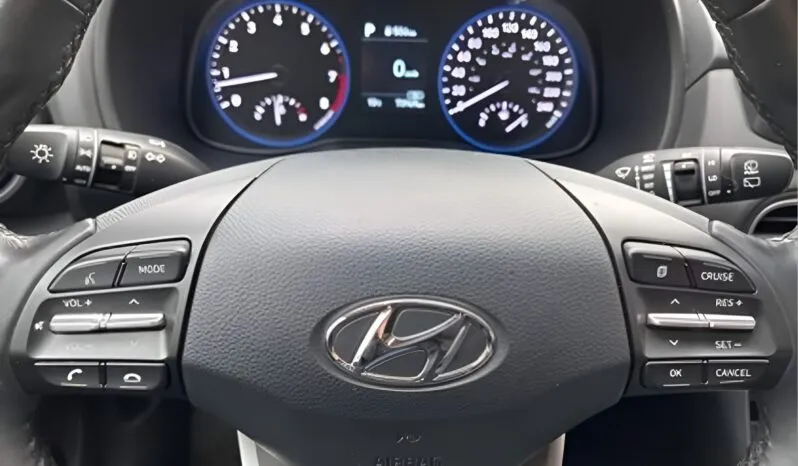 
2021 Hyundai Kona SEL full									