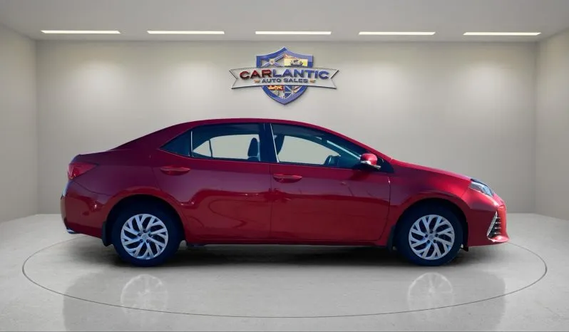 
2018 Toyota Corolla SE full									