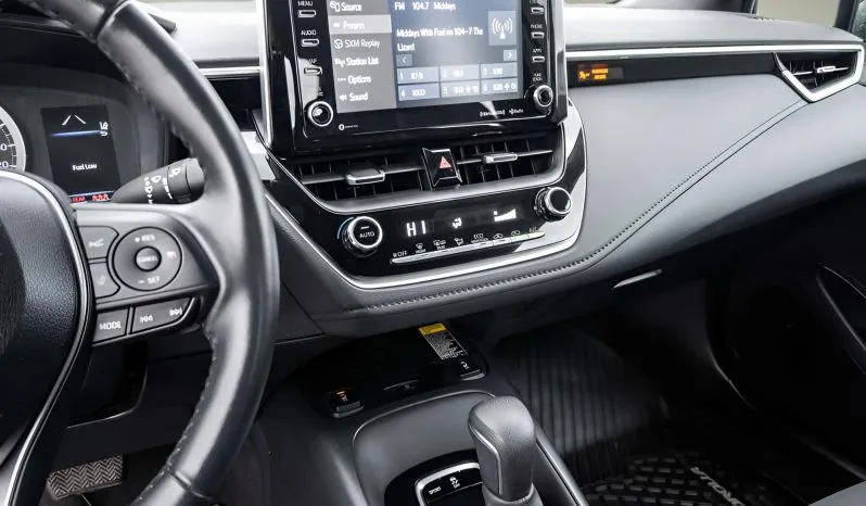 
2021 Toyota Corolla LE full									